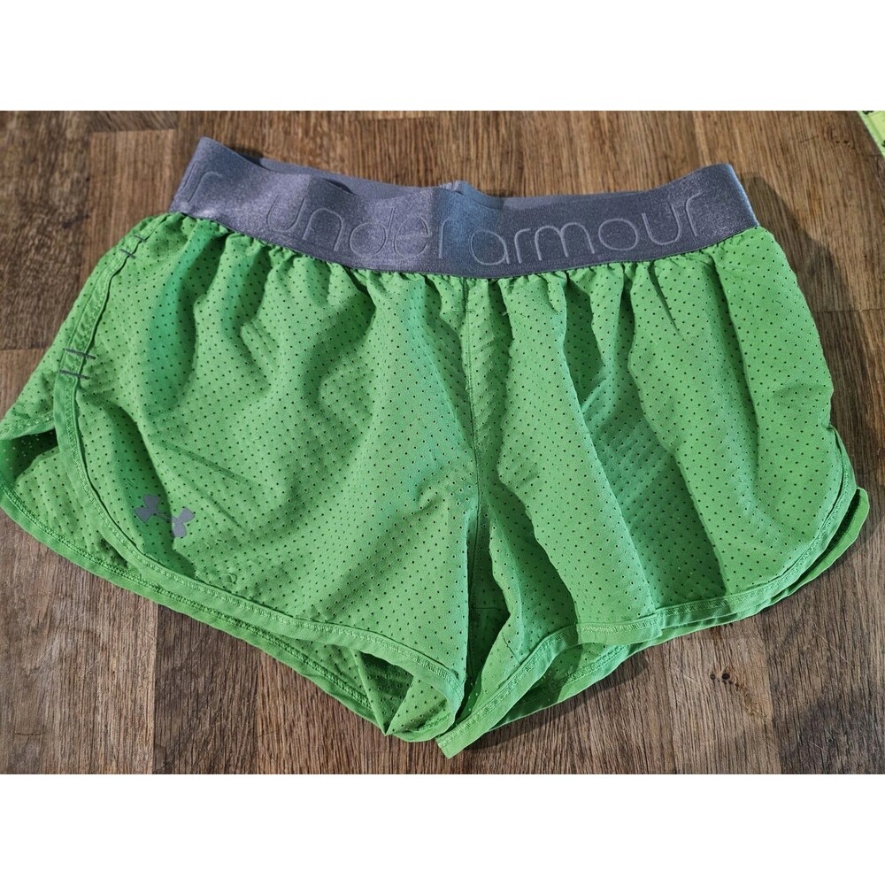 Under Armour HeatGear Green Running Shorts Semi-Fitted SM 10"  Lined Athletic.